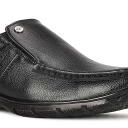 Bata Men's NIGEL E Black Loafers image 4