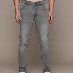 The Roadster Lifestyle Co.  Men Tapered Fit Light Fade Jeans-picture-23