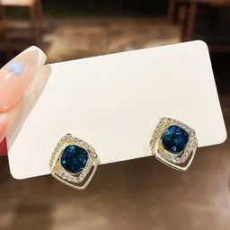 Celestria Korean Contemporary Studs Earrings-image-13