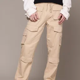 The Roadster Lifestyle Co. Men Straight-Fit Pure Cotton Cargos with Pocket Detail-picture-22