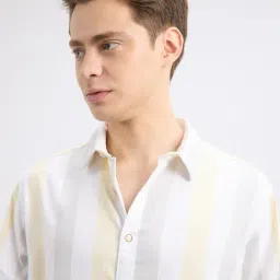 Pepe Jeans Yellow Cotton Regular Fit Striped Shirt image 5