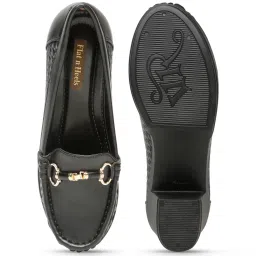 Flat n Heels Women's Black Pump Loafers image 4