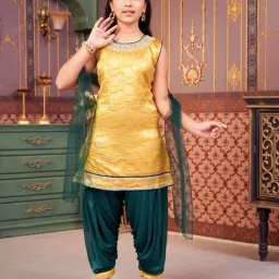 Aarika Girls Yellow Embroidered Kurti Set-picture-37
