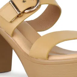 Inc.5 Women's Chikoo Casual Sandals image 5