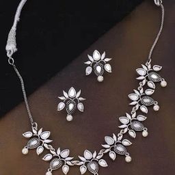 Voylla Amaira Mirror Details Necklace Set-picture-47