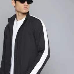 Levis Men Black Solid Sporty Jacket-picture-21