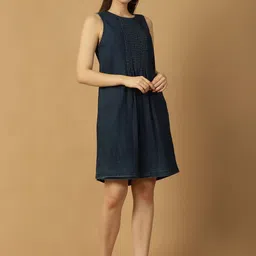 250 DESIGNS Georgette Fit & Flare Maxi Dress image 3