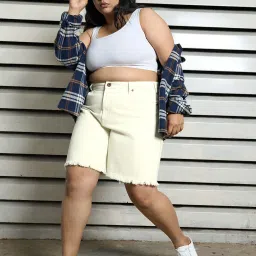 High Star Off-White Relaxed Fit High Rise Shorts image 4