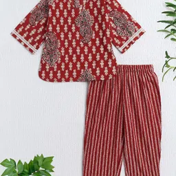 The Magic Wand Cotton Woven Three Fourth Sleeves Paisley Printed Lace Detailed Top & Pant Set - Maroon-image-18