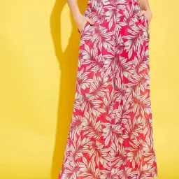 KASSUALLY Red Printed High Rise Palazzos-picture-29