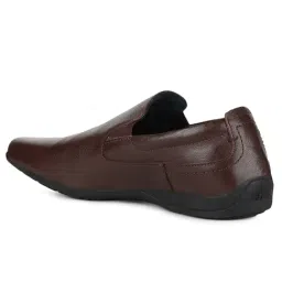 Bata Men Winter Brown Shoes image 3
