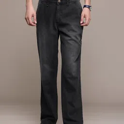 The Roadster Lifestyle Co. Men Pure Cotton Light Fade Regular Jeans-picture-25