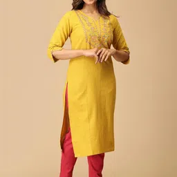 MAKEOVER FASHIONS Floral Embroidered V-Neck Thread Work Thread Work Kurti image 2