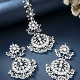 Peora Rhodium White Ethnic Kundan & Lariya Studded Earring & Maangtikka Set-image-69