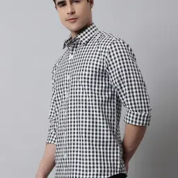 Jainish Black Regular Fit Checks Shirts-image-4