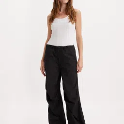 Levi's Black Mid Rise Relaxed Fit Pants image 4