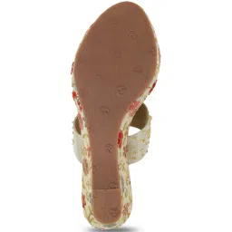 Mochi Women's Gold Toe Ring Wedges image 4