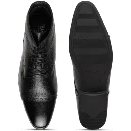 Teakwood Leathers Men's Black Derby Boots image 4