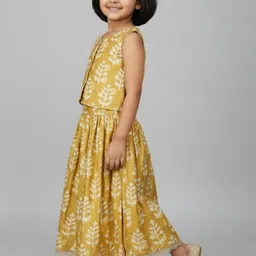 Biglilpeople Girls Printed Ready to Wear Lehenga &-picture-18