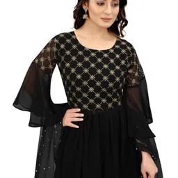 BAMSOM WEAR Women Embroidered Georgette Kurta Sets With Dupatta image 3