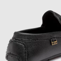 Action Men Textured Loafers image 2