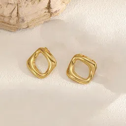 Designs & You Gold-Plated Geometric Studs Earrings image 4