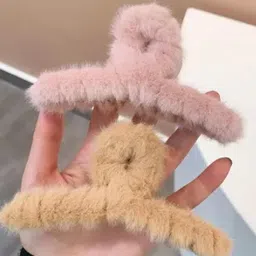 HANDBAG COLLECTION Women Fur Tic Tac Hair Clip image 3