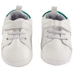 Baby Moo Stars Patch Booties - White & Green image 4