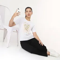 Kraus Jeans Floral Printed Round Neck Crop Length Slim Fit Casual T-Shirt image 3