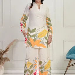 Aramya Women Ethnic Motifs Printed Regular Linen Kurta with Palazzos-image-35