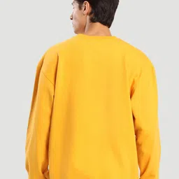 Bene Kleed Men Yellow Relaxed Fit Solid Round Neck Long Sleeves Pullover Sweatshirt image 2