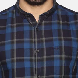 SHOWOFFFF Men Standard Slim Fit Checked Casual Shirt image 2