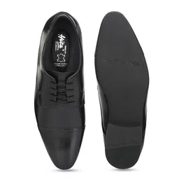 Hitz Men Black Solid Leather Formal Derbys image 4
