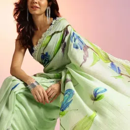 navyasa by liva Dark Green Printed Saree With Unstitched Blouse image 5