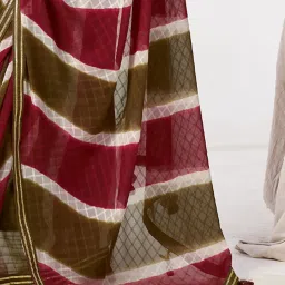 Saree Mall Maroon Embellished Sarees With Unstitched Blouse image 5