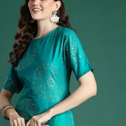 Sangria Foil Print Kurta image 1