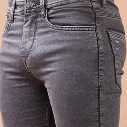 V-Mart Men Slim Fit Mid-Rise Light Fade Cotton Jeans image 5