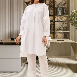 Ambraee Round Neck Pure Cotton Kaftan Kurta With Trousers image 5