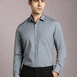 Louis Philippe Men Solid Spread Collar Formal Shirt-image-41