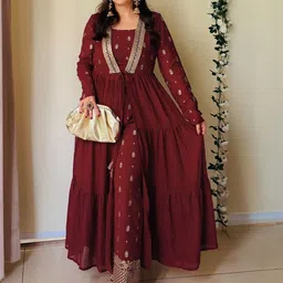 Janasya Women Ethnic Motifs Printed Tiered Sequinned Kurta with Trousers image 4