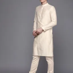 Manyavar Men Navy Blue & Beige Ethnic Motif Printed Sherwani and Churidar Set image 2