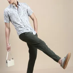 showoffff SHOWOFF Cream Cotton Slim Fit Printed Shirt image 5