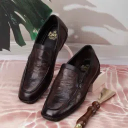 ID Men's Brown Casual Loafers-image-96