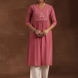 Libas Pink Viscose Rayon Regular Fit Kurtas image 5