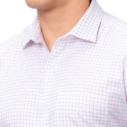 Park Avenue Medium Red Cotton Slim Fit Checks Shirt image 5