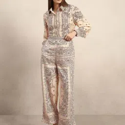 Vero Moda Off White Straight Fit Printed Trousers image 5