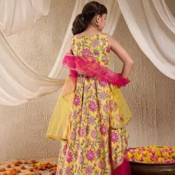 Pspeaches Girls Yellow Cotton Regular Fit Printed Lehenga Choli image 2