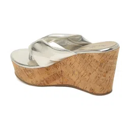 Pelle Albero Women's Silver Thong Wedges image 5