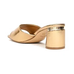 Aldo Women's Gold Casual Sandals image 5