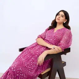 Styli Pink Printed Wrap Maxi Dress image 5